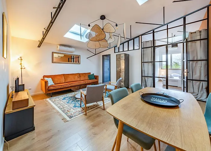 L'elegance - Wifi - Climatise - Vintage