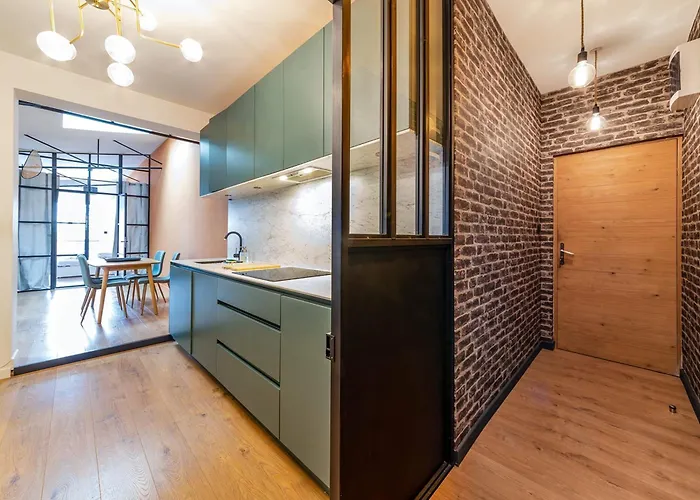 L'elegance - Wifi - Climatise - Vintage Apartament